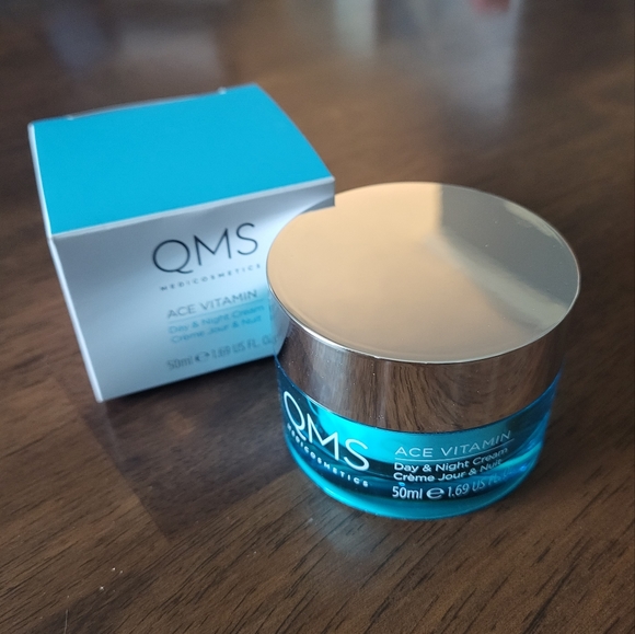 QMS Ace Cream Vitamin Moisturizer Day & Night Cream - Picture 2 of 4